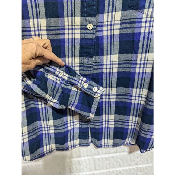 J. Crew Women's Blue Plaid Flannel Button-Front The Perfect Fit Shirt Size XL - Picture 2 of 6